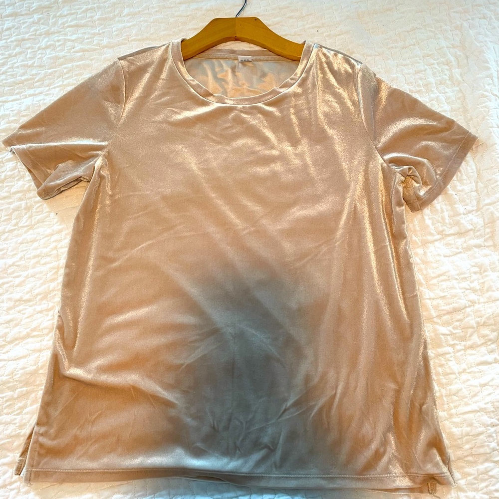 Velvet tee